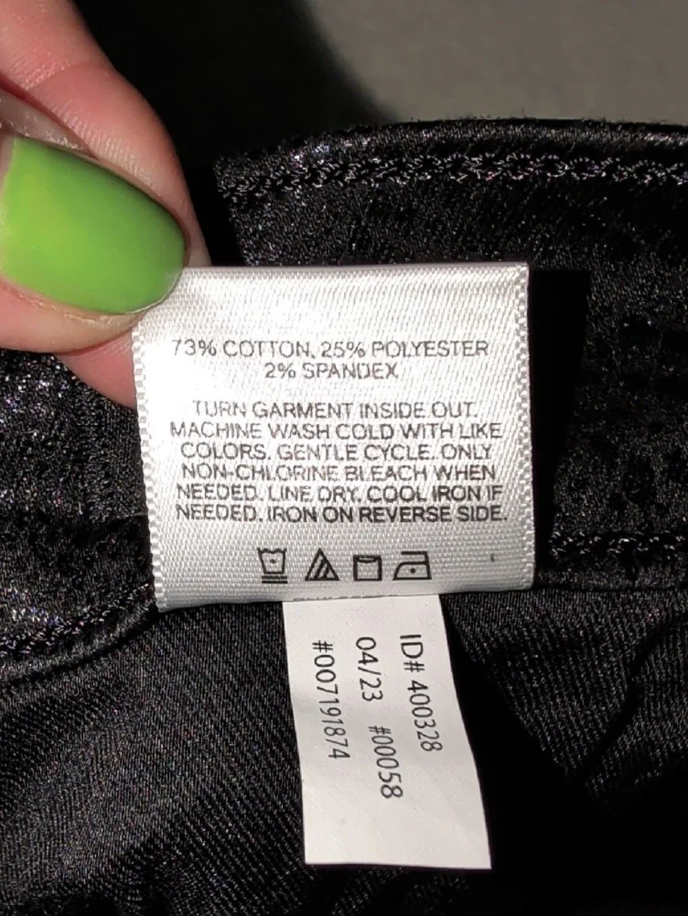 Express Embossed Black Snake Skyscraper Mid Rise  Strerchy Skinny Jeans Size 8